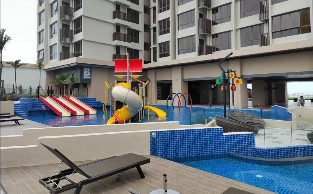 家庭式公寓 Bali Residences Melaka Luaran gambar